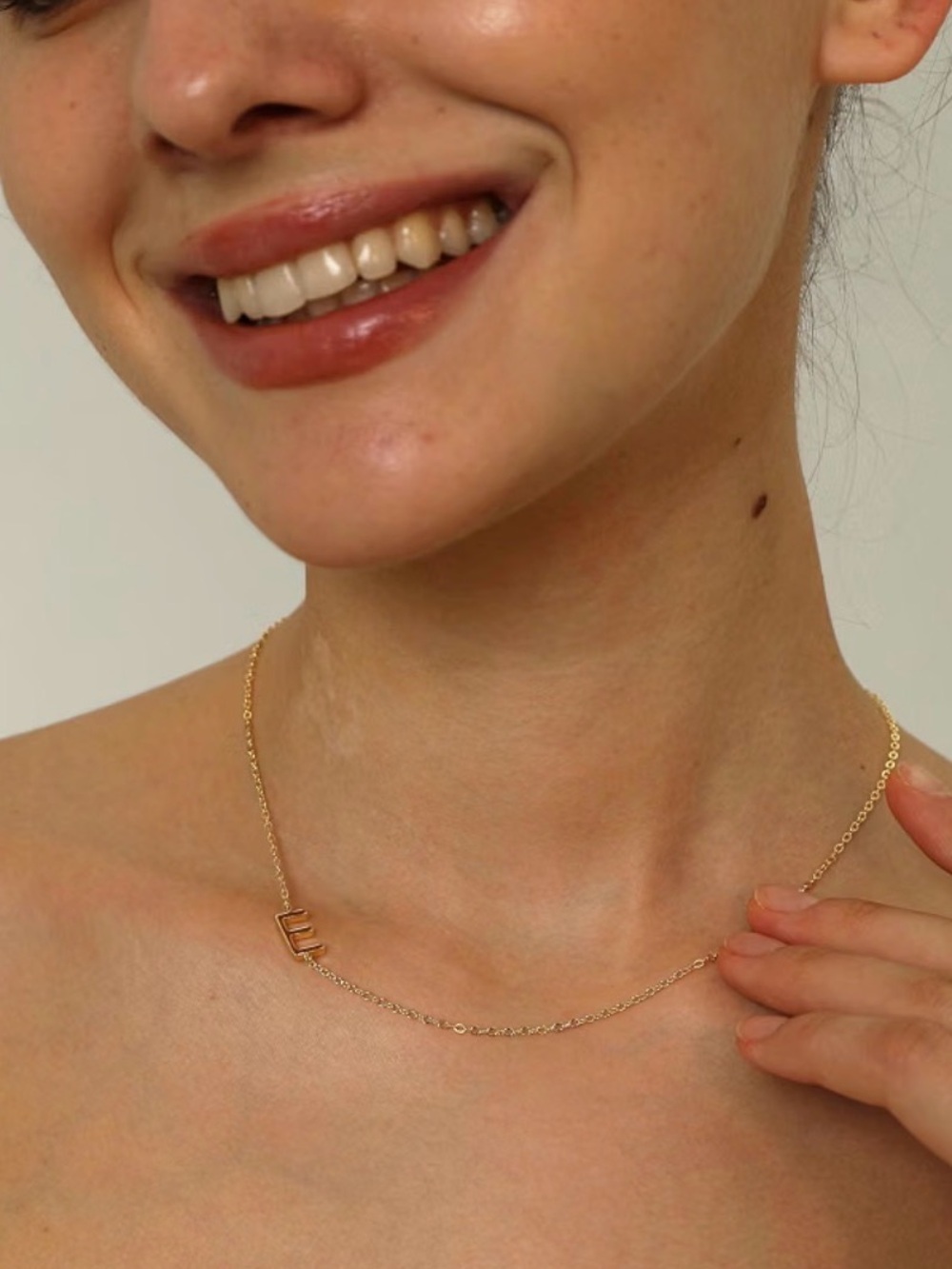 Gold Letter E Necklace - Minimal Women's Jewelry